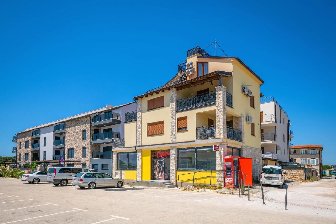 Apartman Bijeca - Medulin Exterior photo